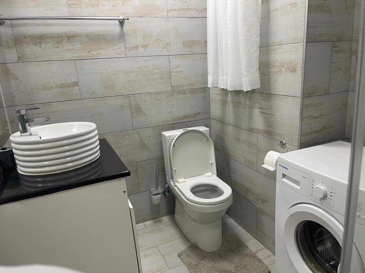 @Jackie'S Avondale 2 Bed Flat At Harrow Court Daire Harare Dış mekan fotoğraf
